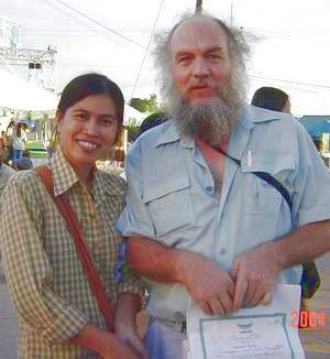 ann, dave arriving ag fair